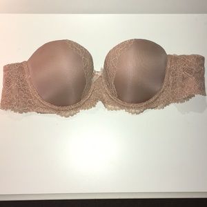 Nude 32C Strapless Bra by Victoria’s Secret